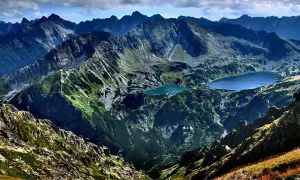 Z Kuźnic do Doliny Pięciu Stawów: najlepsze szlaki i praktyczne wskazówki