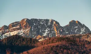 Ile czasu zajmuje wejście na Giewont? Sprawdź, zanim wyruszysz!