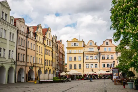 Sudety i Jelenia Góra: najlepsze miejsca turystyczne dla każdego