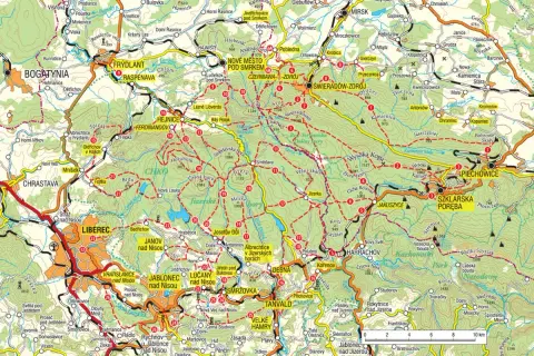 Mapa Gór Izerskich: skutki gwałtownej mgły w górach izerskich jak nie stracić orientacji. Widoczne szlaki, miejscowości i wzniesienia.