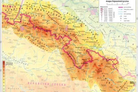 Mapa hipsometryczna Sudetów, ukazująca ukształtowanie terenu i rozmieszczenie miejscowości, odzwierciedla procesy geologiczne, które doprowadziły do powstania Sudetów.