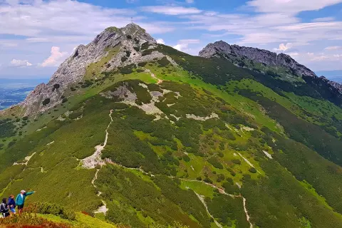 Najłatwiejszy szlak na Giewont: poznaj czas potrzebny na wejście