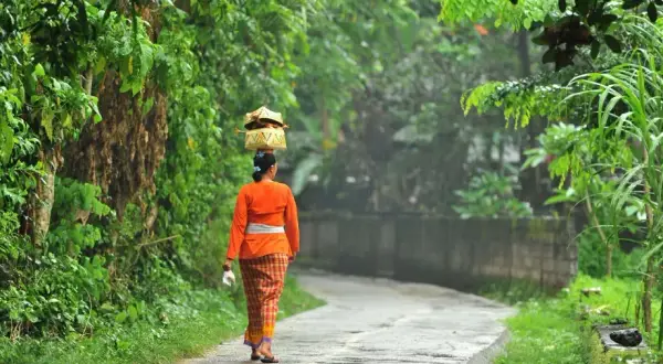 Najlepszy czas na podróż do Indonezji: unikaj pory deszczowej i tłumów