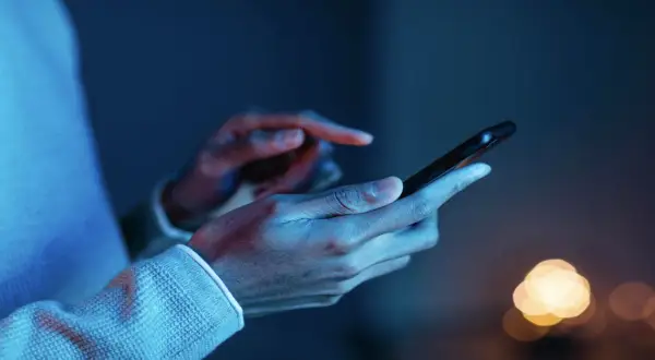 Odpowiedzialna rozrywka cyfrowa: 5 konkretnych kroków, które mogą podjąć platformy online