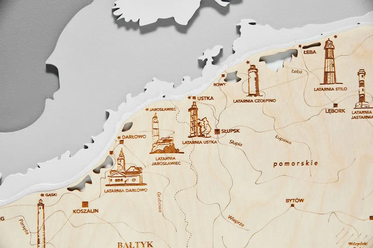 Mapa z latarniami morskimi pomoże Ci jak zaplanować trasę fotograficzną po najpiękniejszych latarniach morskich.
