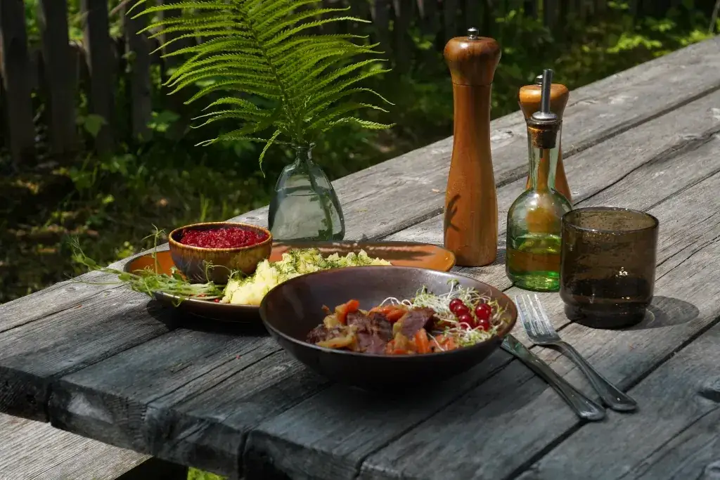 Zdjęcie Restauracja Ziębówka w Dolinie Chochołowskiej: pyszna kuchnia góralska