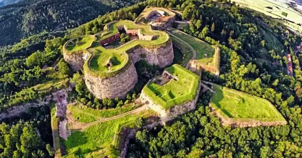 Twierdza Kłodzko czy Srebrna Góra - co warto wiedzieć przed wizytą